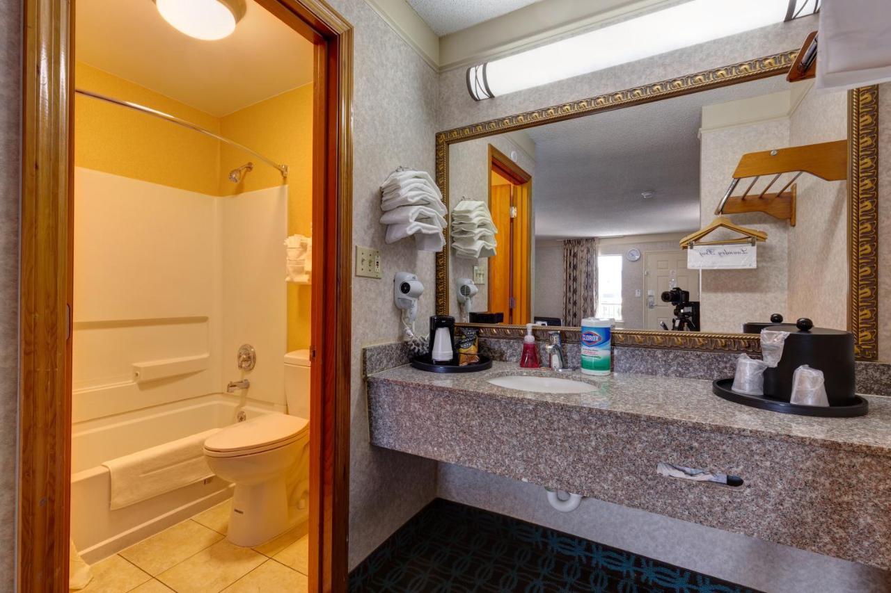 Deluxe Inn - Fayetteville I-95 Zewnętrze zdjęcie