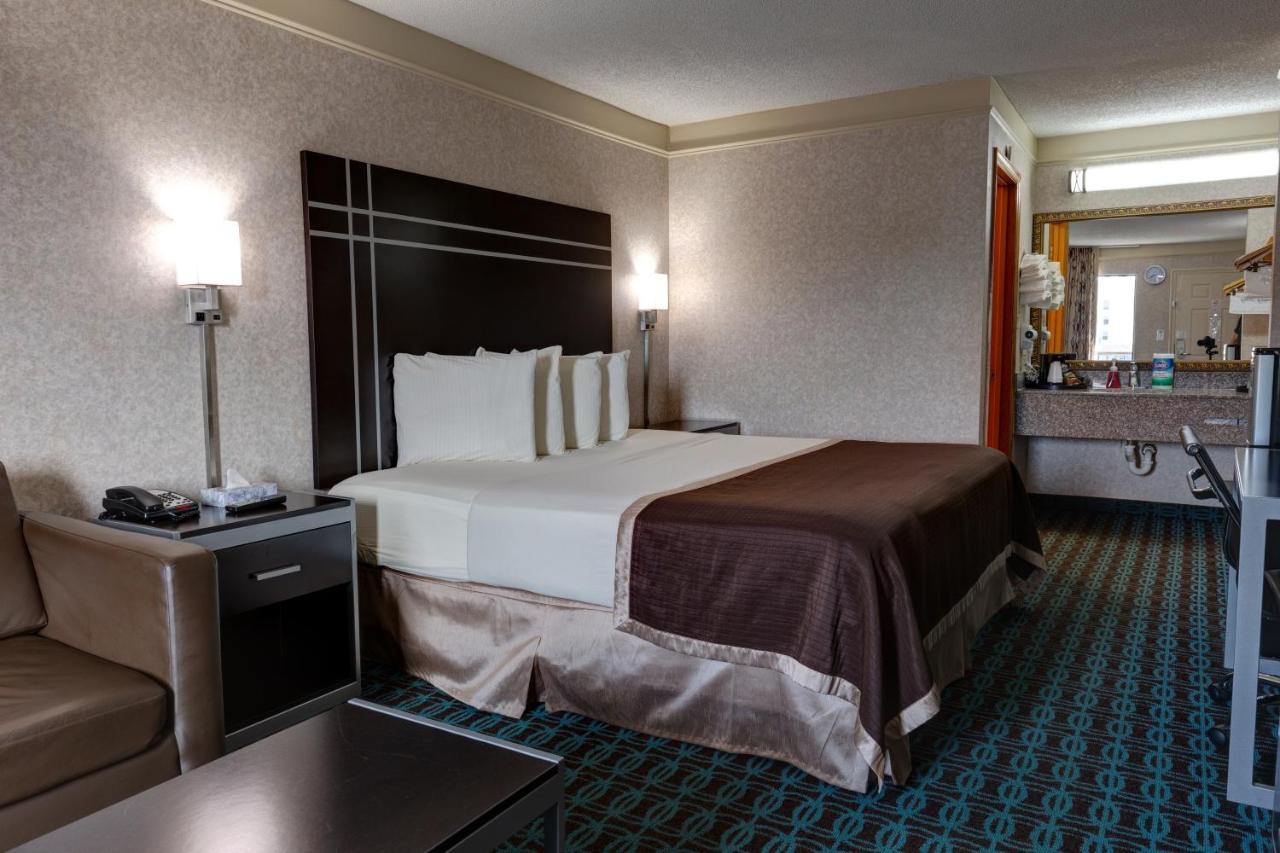 Deluxe Inn - Fayetteville I-95 Zewnętrze zdjęcie