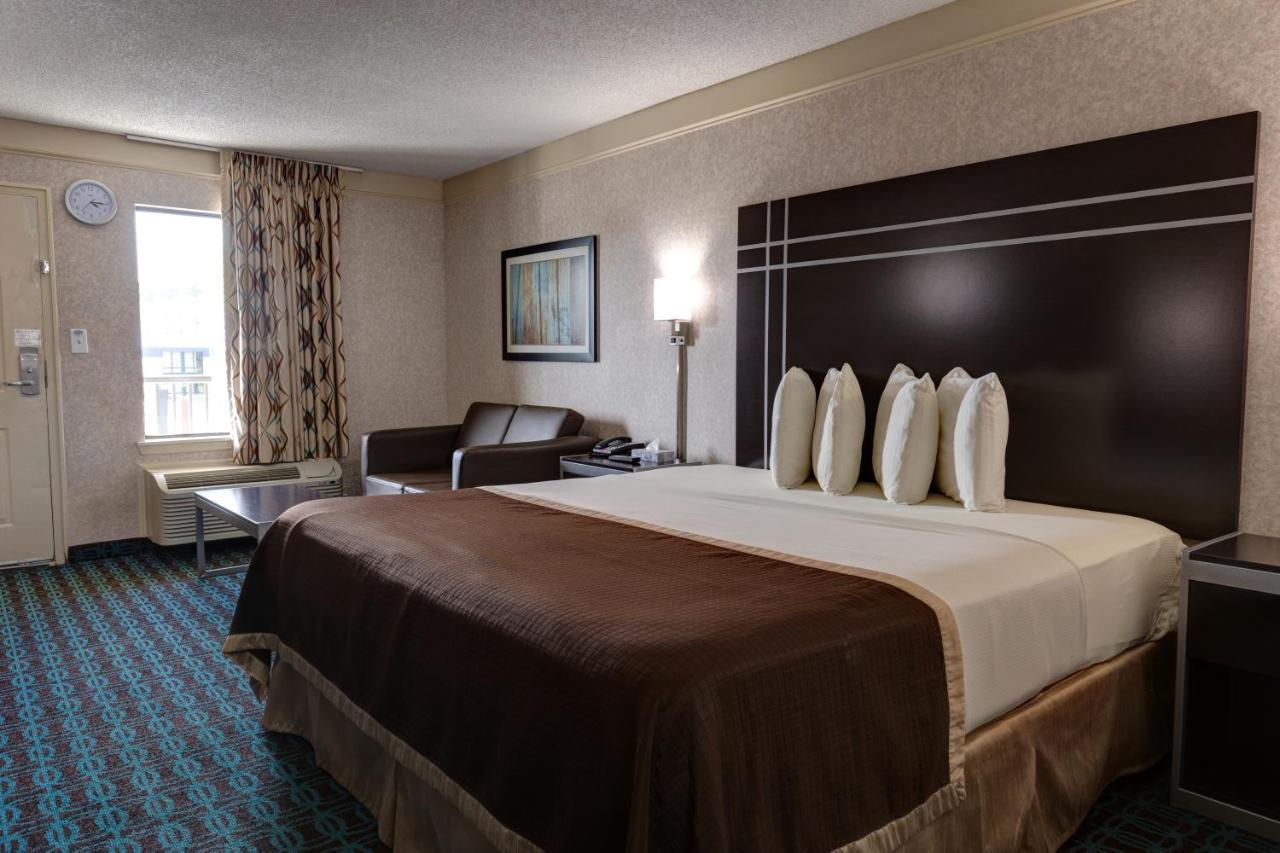 Deluxe Inn - Fayetteville I-95 Zewnętrze zdjęcie
